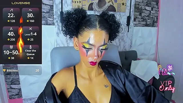 Queen_Cuarxxo live cam preview