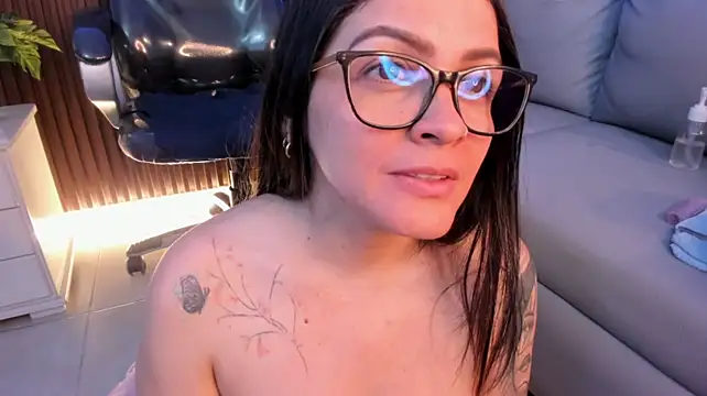 Zara_Jackson live cam preview