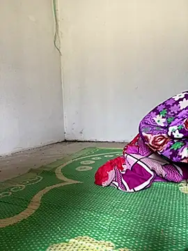 Milky-milk live cam preview