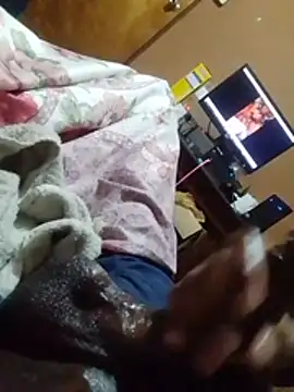 NatybeeZa live cam preview