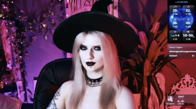 Noah_ElmerX tattooed big booty cam