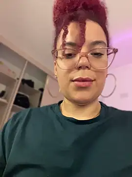 Leyah tattooed two way video chat