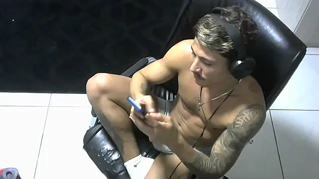 binho_zanardi (M young) - JORRAR MUITO LEITE