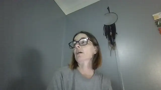 bamalove80 live cam on StripChat
