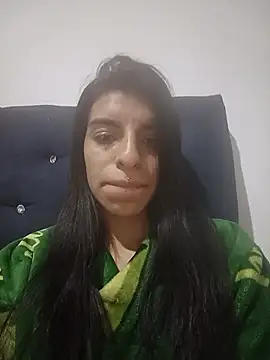 Ariell_Kieran live cam on StripChat