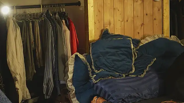 VanessaDoyle live cam preview