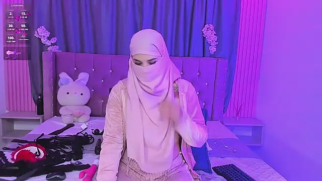 Nayla-Mouna