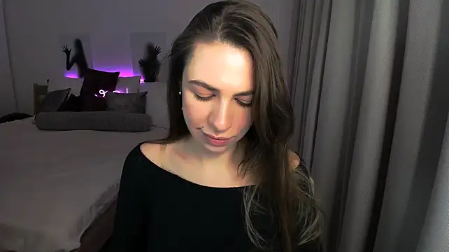 Charmingmissmelissa live cam preview