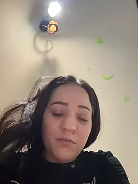 Innalovely live cam preview