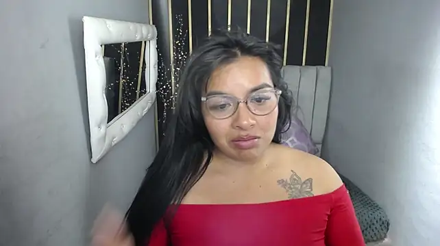 pocahontas_purple live cam preview