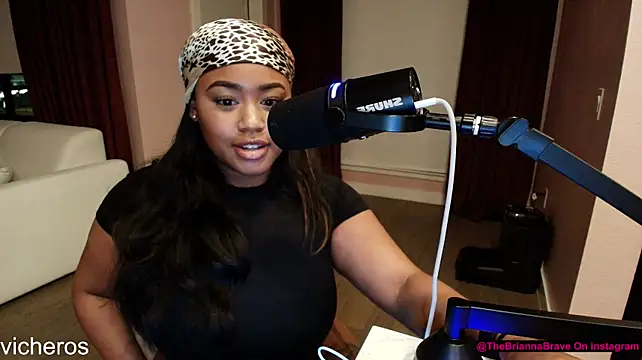 BriannaBrave webcam