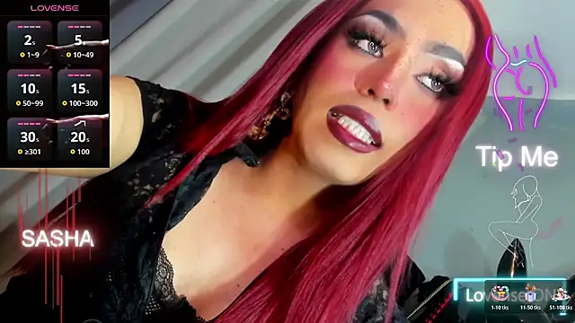 DominaAurumXXX webcam