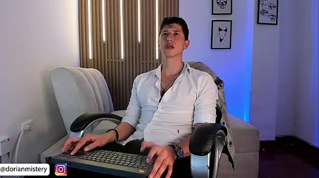 Dorianmistery2322_ live sex cam