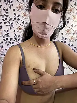 Hello_Priya16 live cam preview