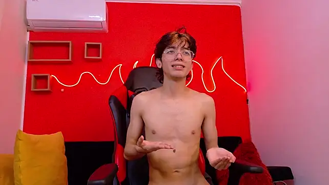 Twink_Sebas7 live cam preview