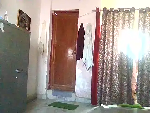 RUKMINI_60 live cam preview