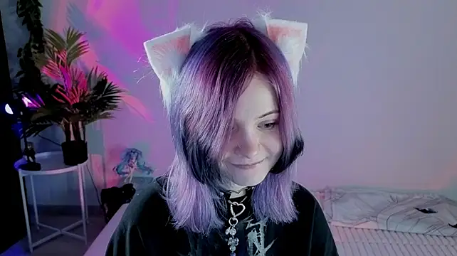 Hikkacat