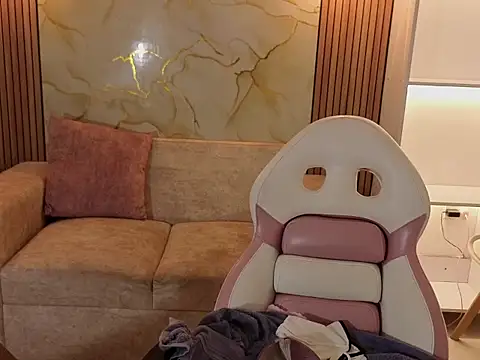 Lorelaiy live cam preview