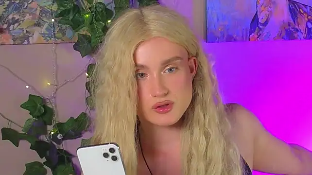 horny__doll