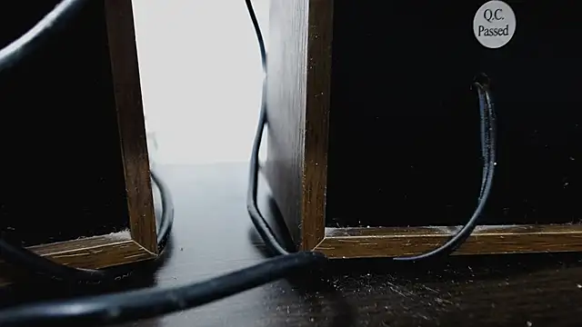 emiliaa_hot live cam preview