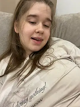 HornyGirlH