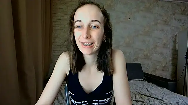 Anika_bloom