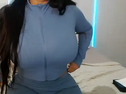 Elina_Rose888