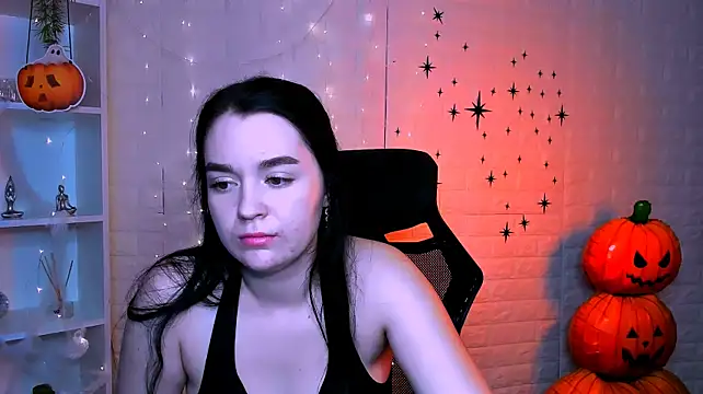 monica_xcx