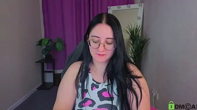 Lucy_Haall live cam preview