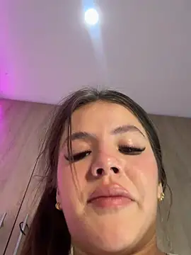 Emma_Glutton