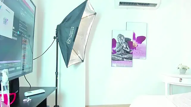 _Lyannaa_ live cam preview
