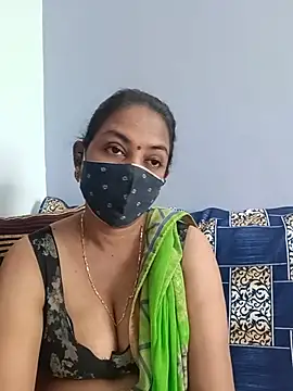 cathrine92 live cam on StripChat