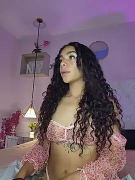 Novagh_ webcam stripchat model stream image