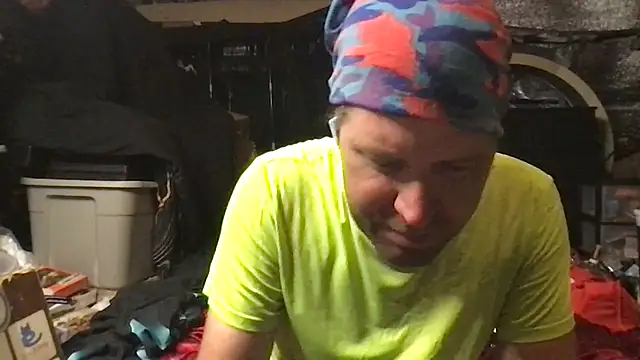 Uncle_Shaggy live cam on StripChat