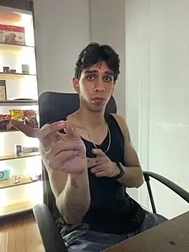 Kael_bickcock live cam on StripChat