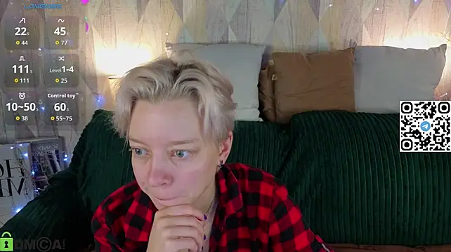 Michelle_Blond