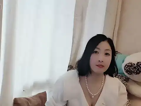 Rachel-6600