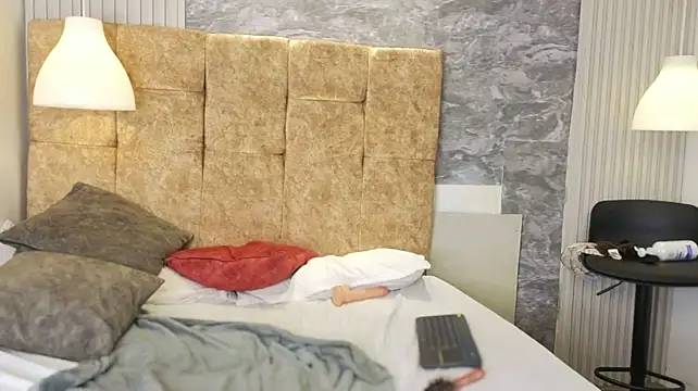 Lilith_Scarlett live cam preview