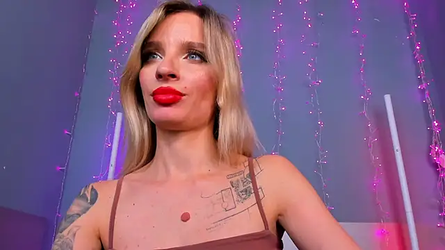 AlinaLovelyX