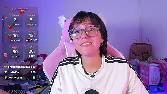 Tsuki_Maru live cam preview
