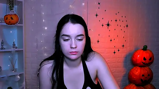 monica_xcx