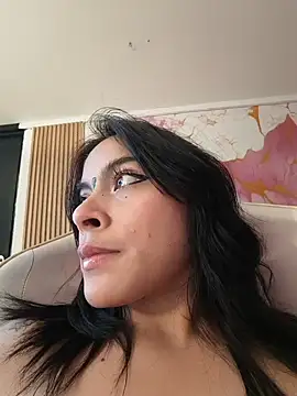 Kara_banks