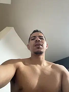 Im_steven live cam preview