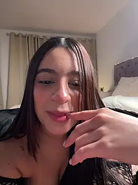 Samantha_e2