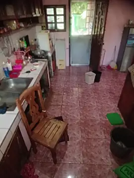 Strongshemail webcam