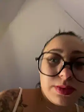 queenlo_xxx