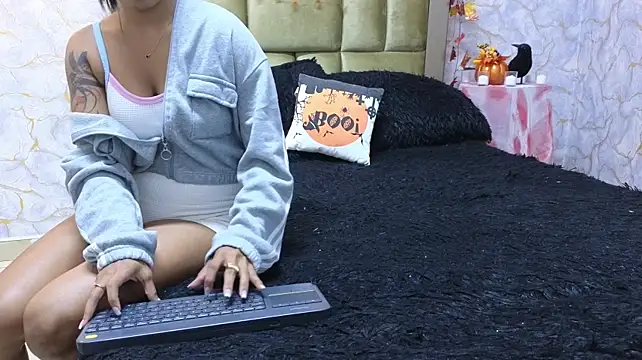 ximenawilliamss live cam on StripChat