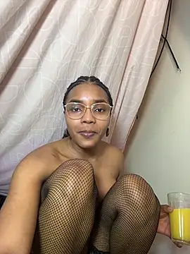 Ebony_love07 live cam preview