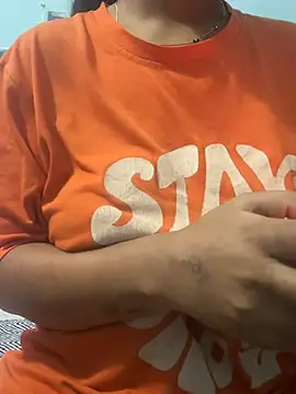 Real_Roma live cam preview