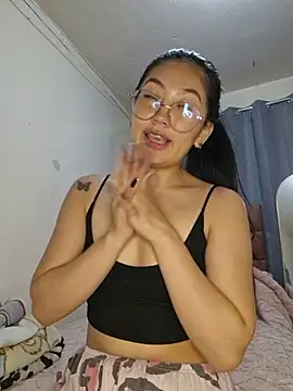 victoria_722 live cam preview